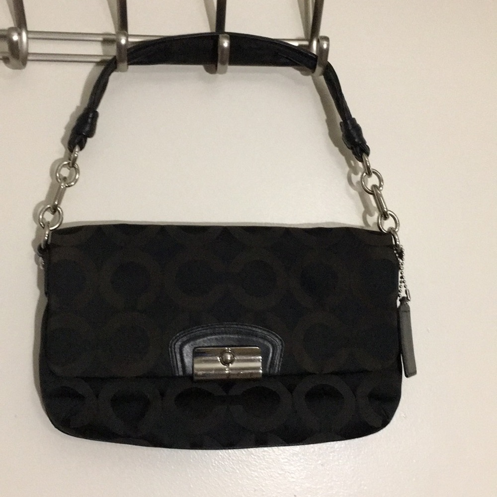 Coach poppy monogram shoulder bag
